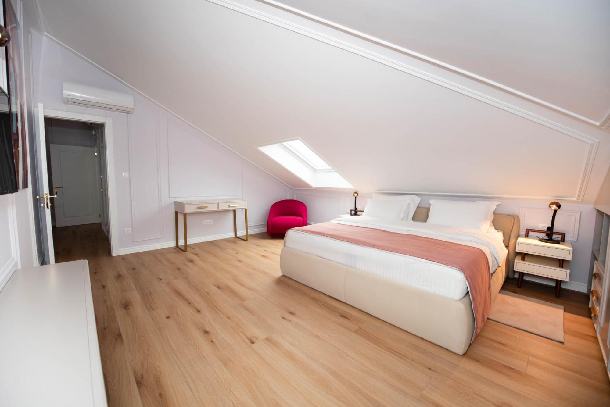 Bed & Breakfast Luxury Apartments Klara 5*