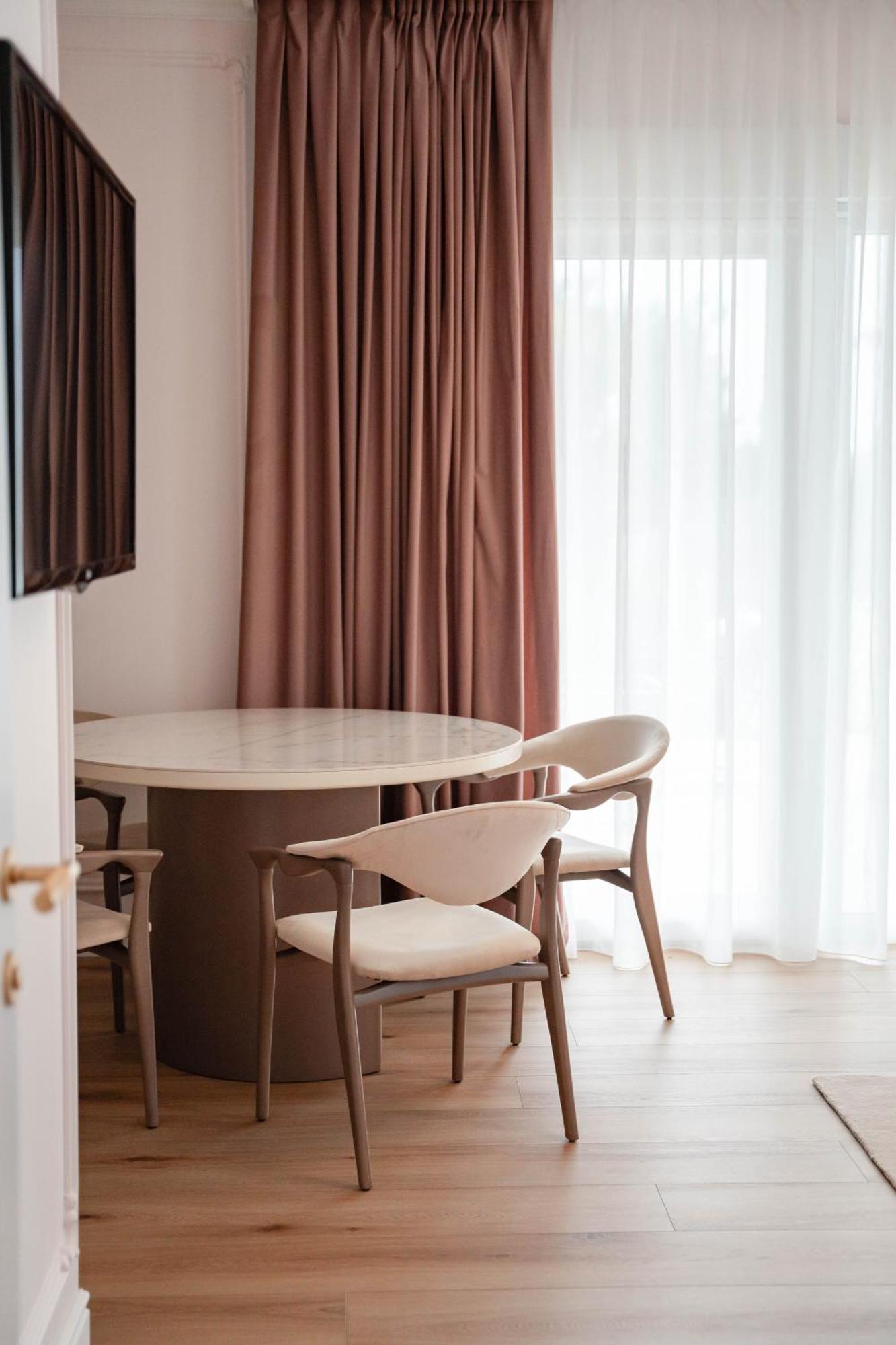 Luxury Apartments Klara Bed & Breakfast