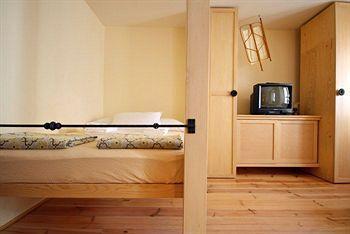 Cecilija Hotel 2*