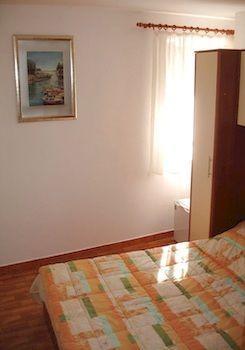 Gostinjska kuća Peruzovic 1 Split