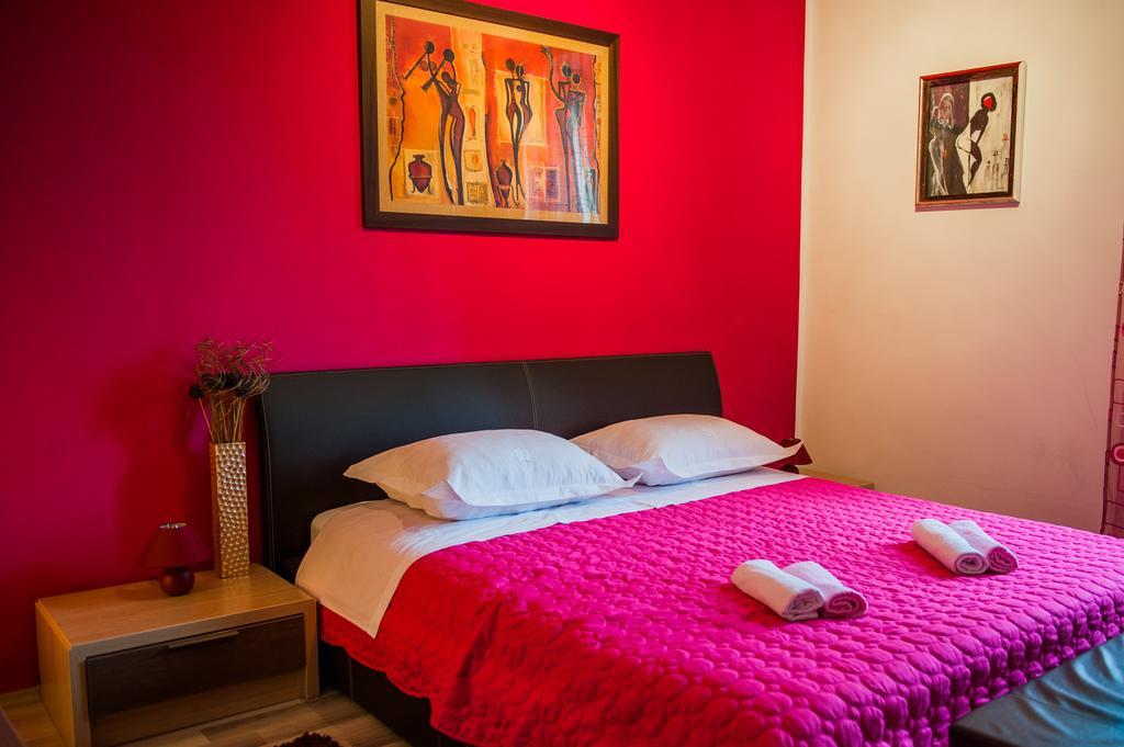 Downtown Nora Apartman *