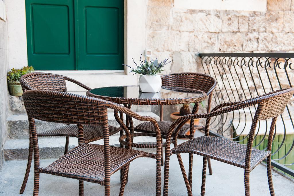 Guest house Kokolo Town House Split