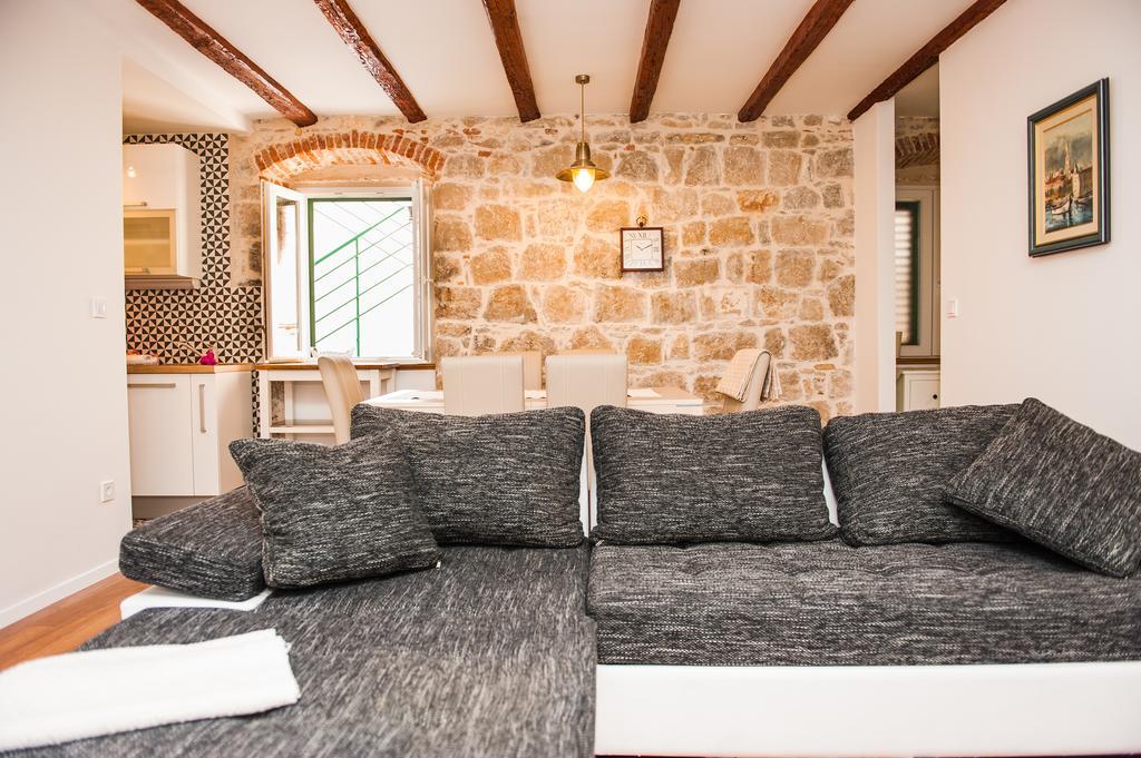 Guest house Kokolo Town House 3*