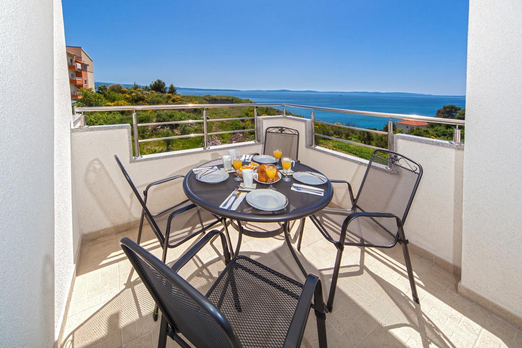The View Apartment Split