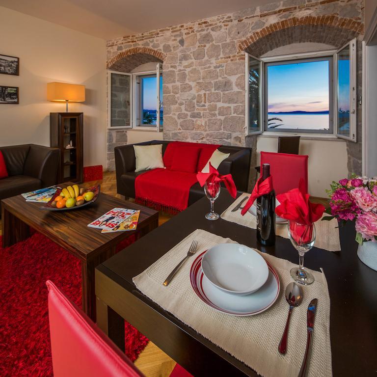 Apartment Luxury Riva With A Magnificient View