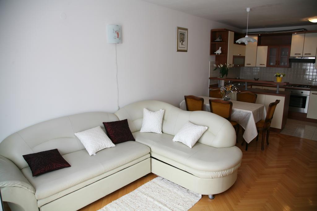 Apartamento Dg With Parking Garage Split