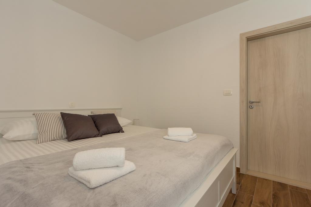Apartment Lux Arija *