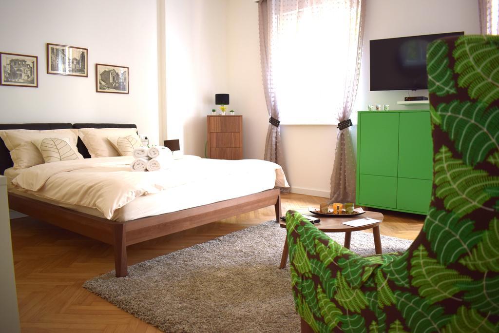 Apartment Galaxino *