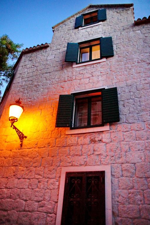 Desideria 4*