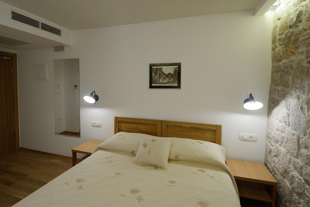 Desideria 4*