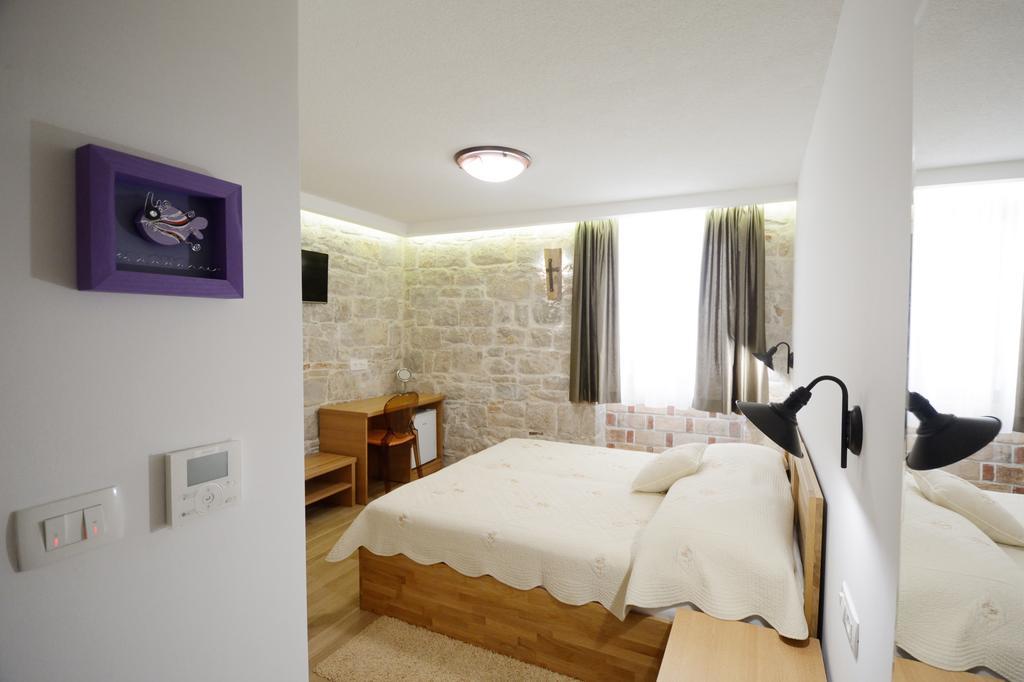 Desideria 4*