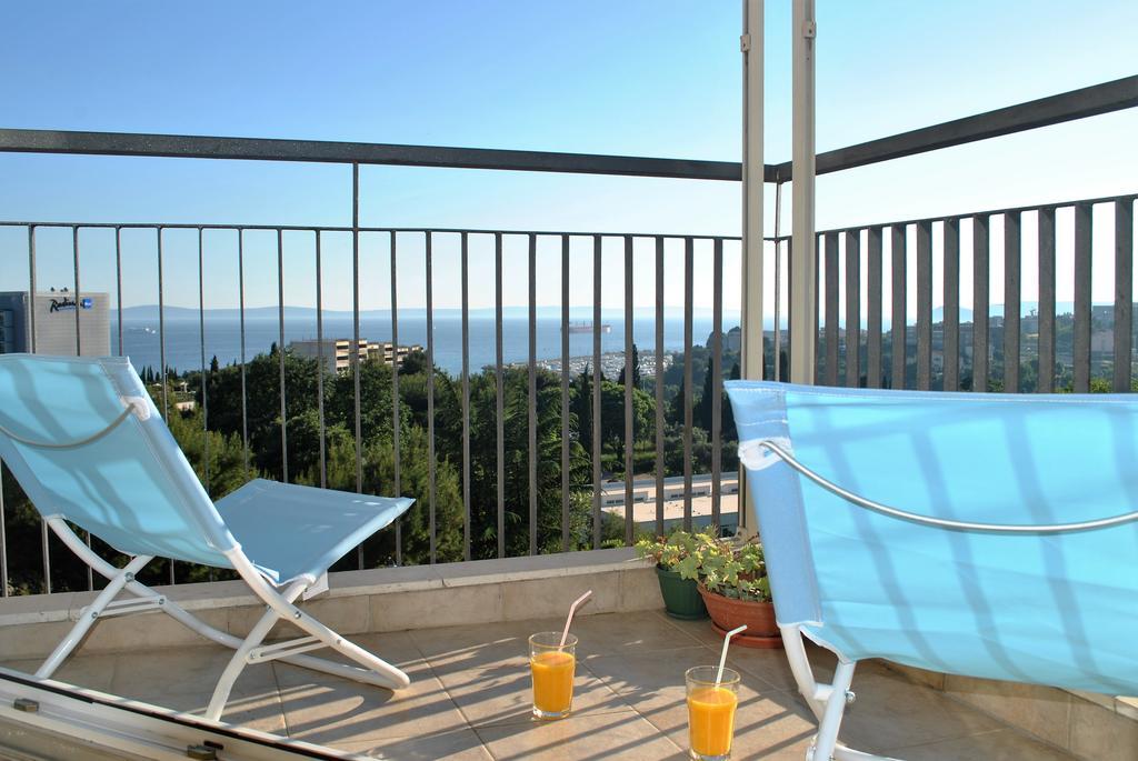 Apartment City Break Dream