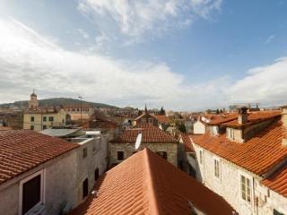 Gostinjska kuća Tri Lava Luxury Living