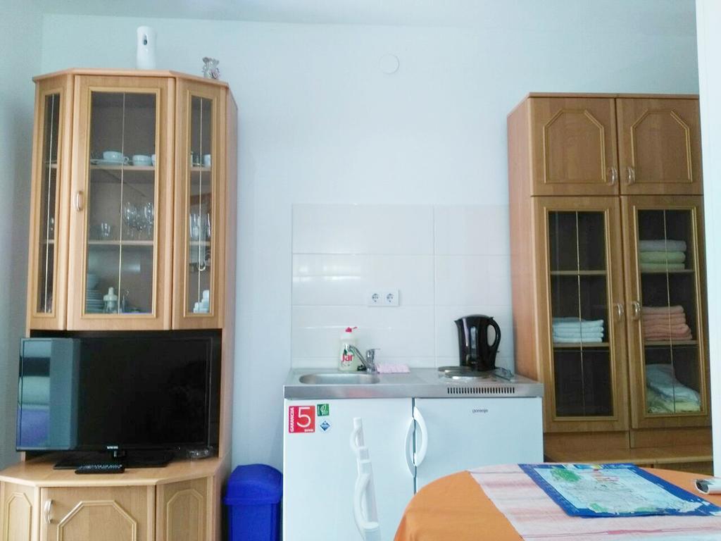 Europe Apartment *