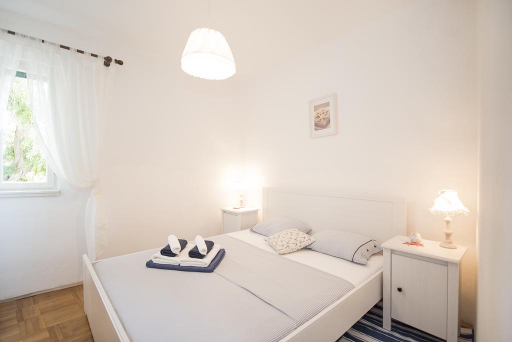 Maritimo Apartman *