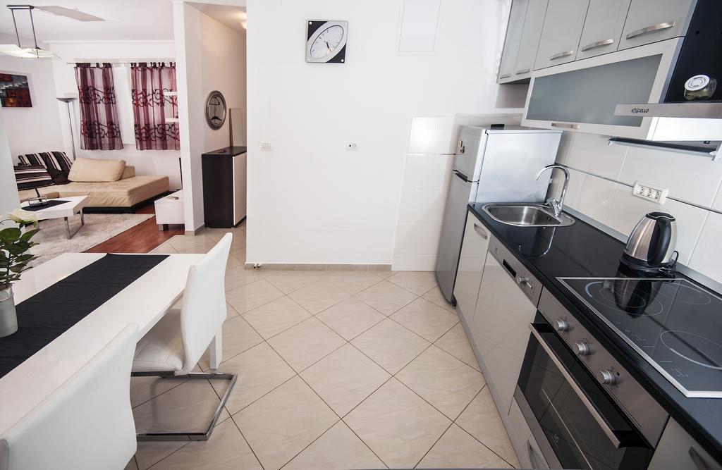 Znjan Beach Gostinjska kuća 3*