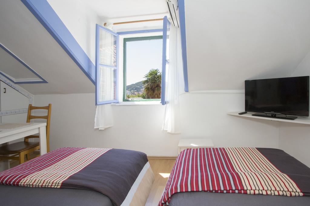 Gasthof Dalmatian House 3*
