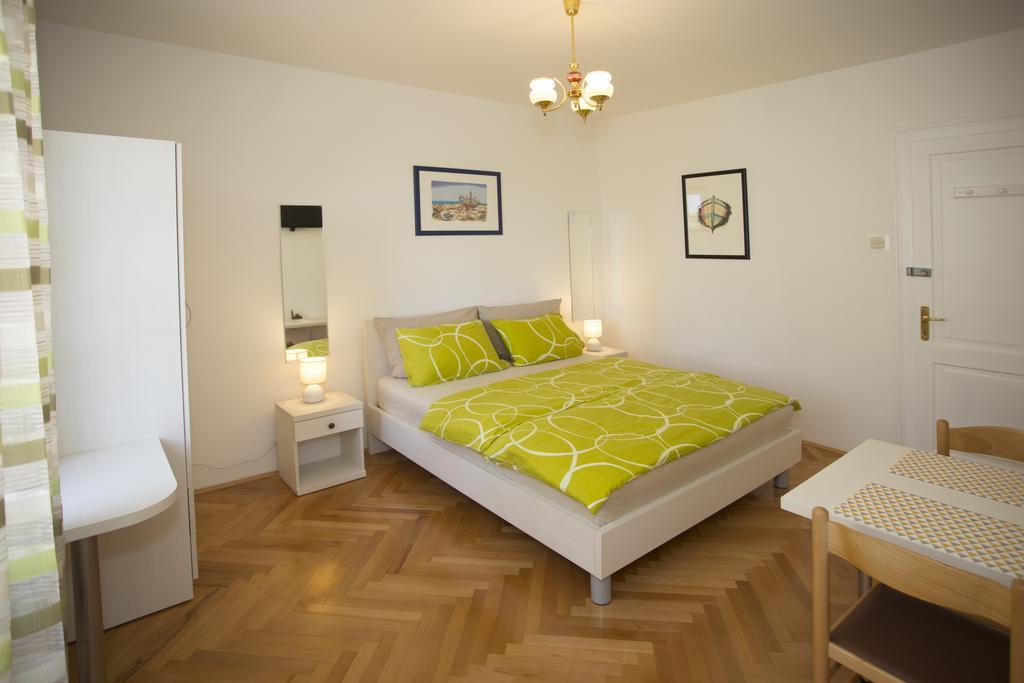 Dalmatian House 3*