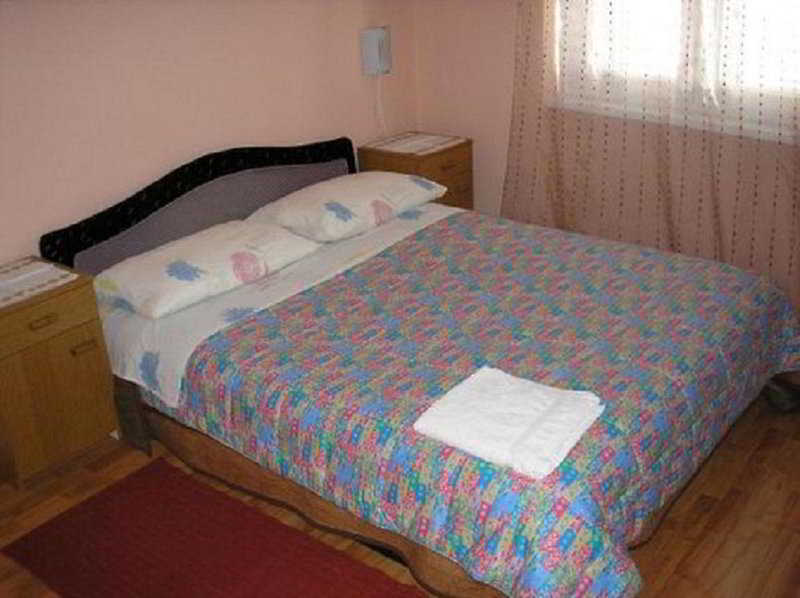 Apartment Peric *