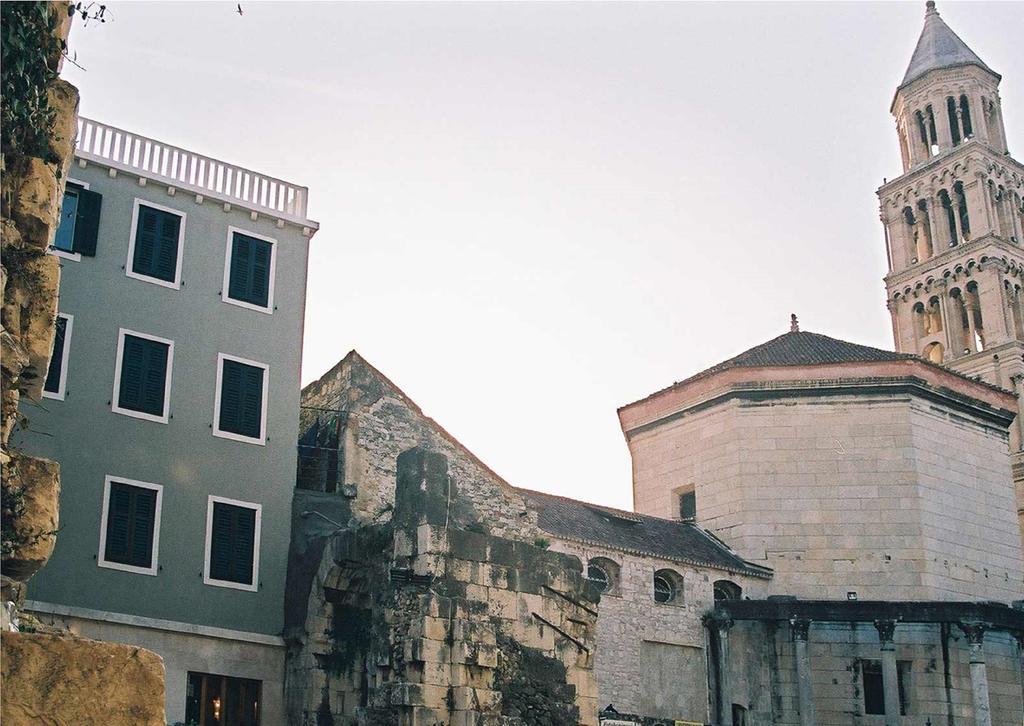 Hotel Peristil 3*