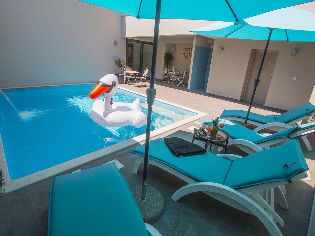 Guest house Luxury Pino 4*