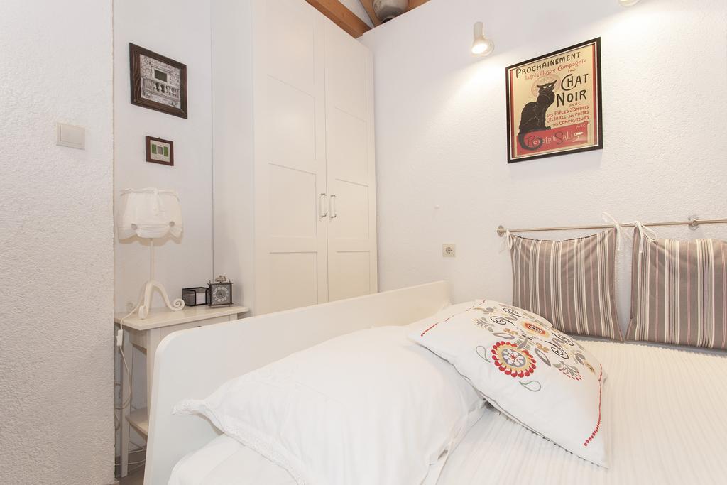 F Guest house 3*