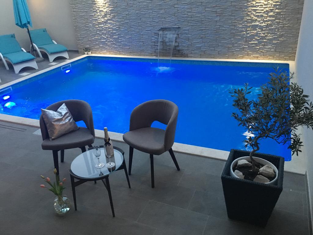 Luxury Pino 4* Split