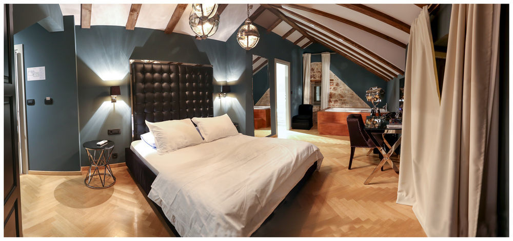 Heritage Hotel 19 Hotel 4*