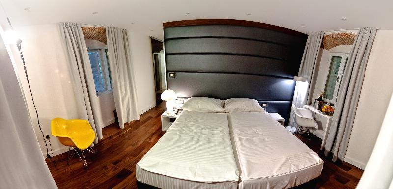 Jupiter Luxury 4*