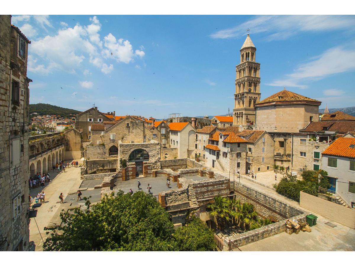 Guest house Palace Tower View Split