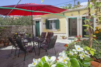 Central Old Town 3* Split