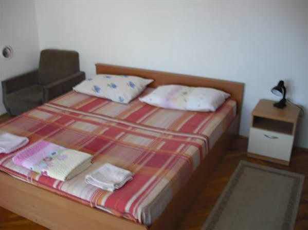 Guest house Eros Split