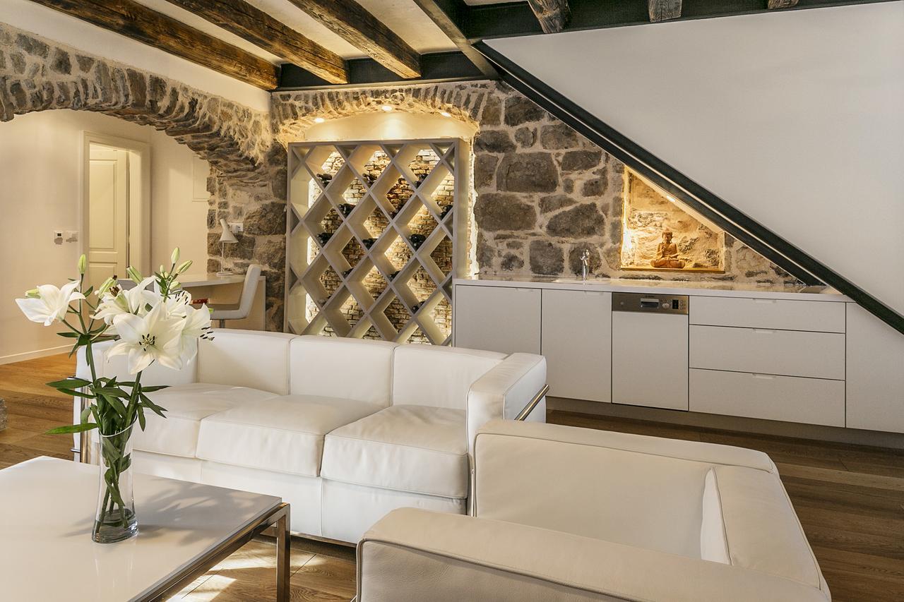 Divota Hotel 4*