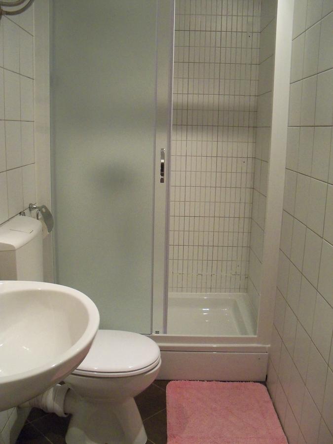 Guest house Private Accommodation Raspudic