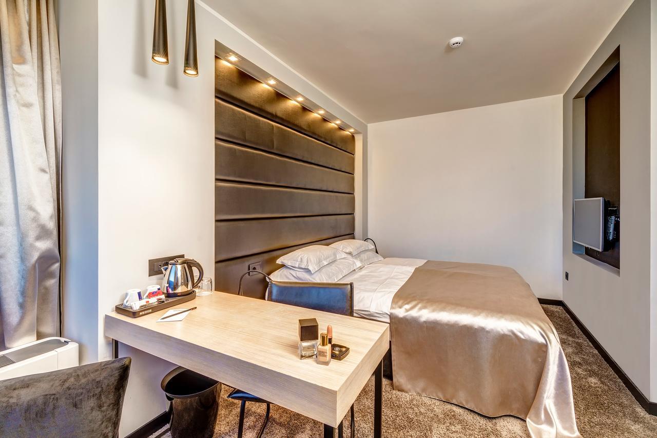 The View Luxury krevet i doručak 4*