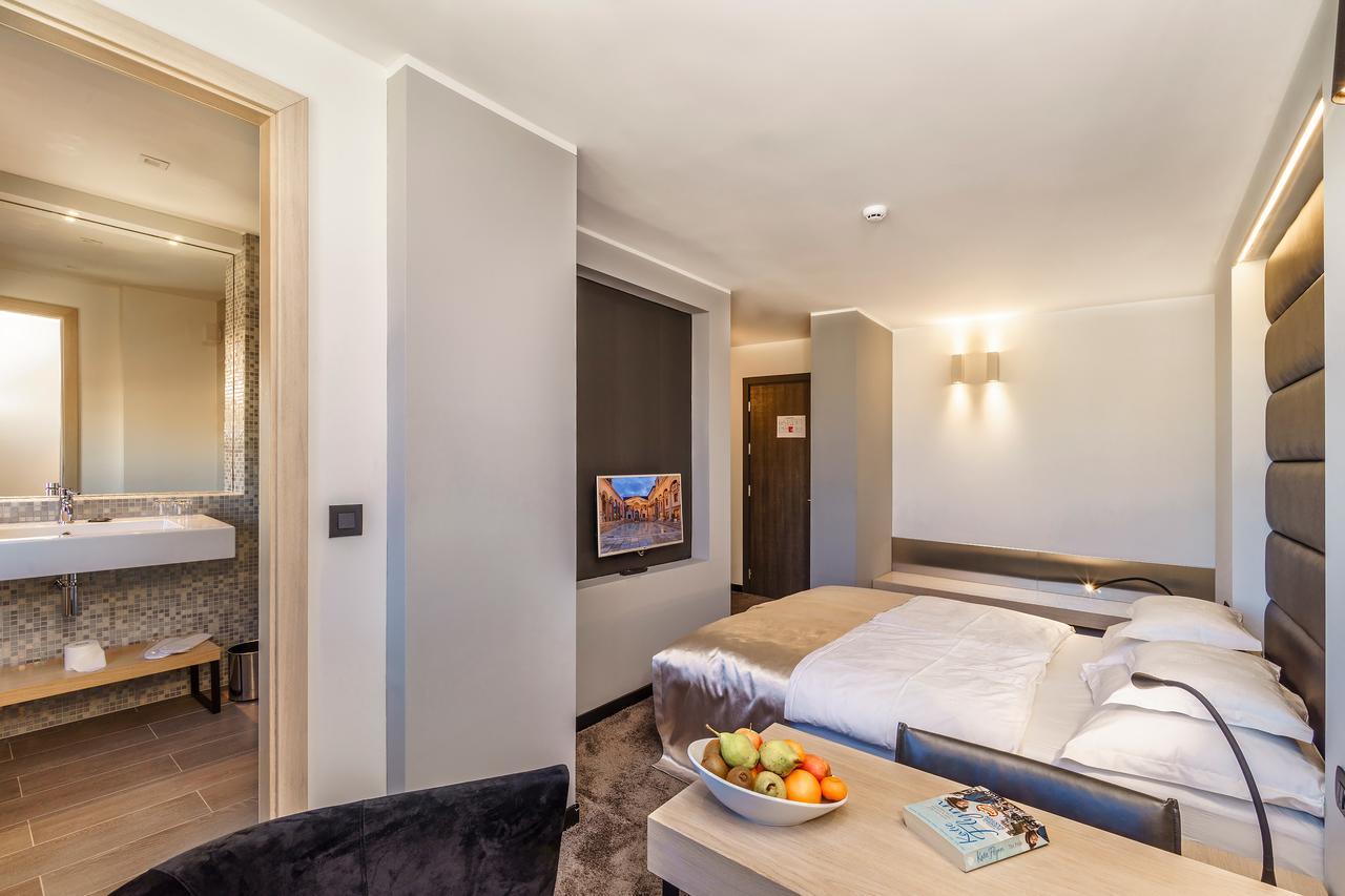krevet i doručak The View Luxury