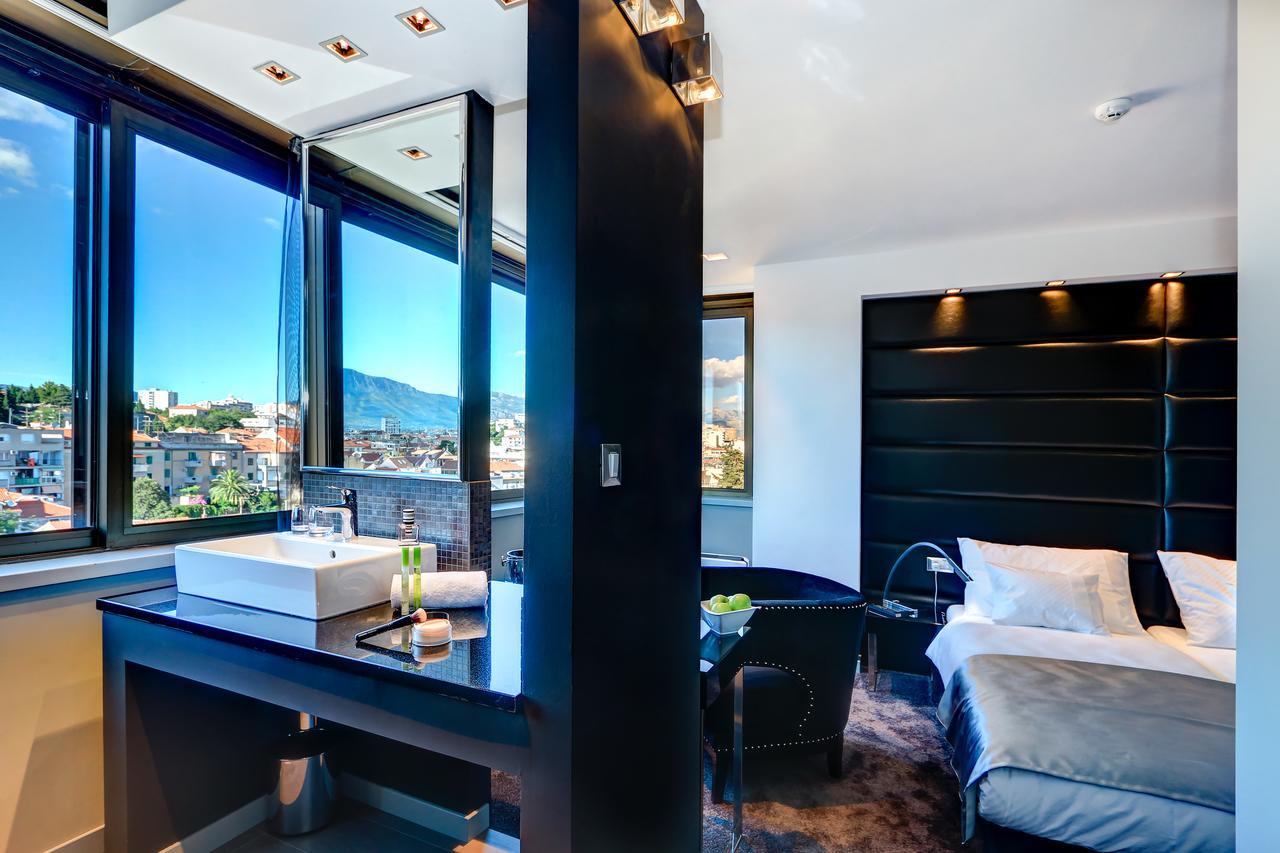 The View Luxury 4* Split
