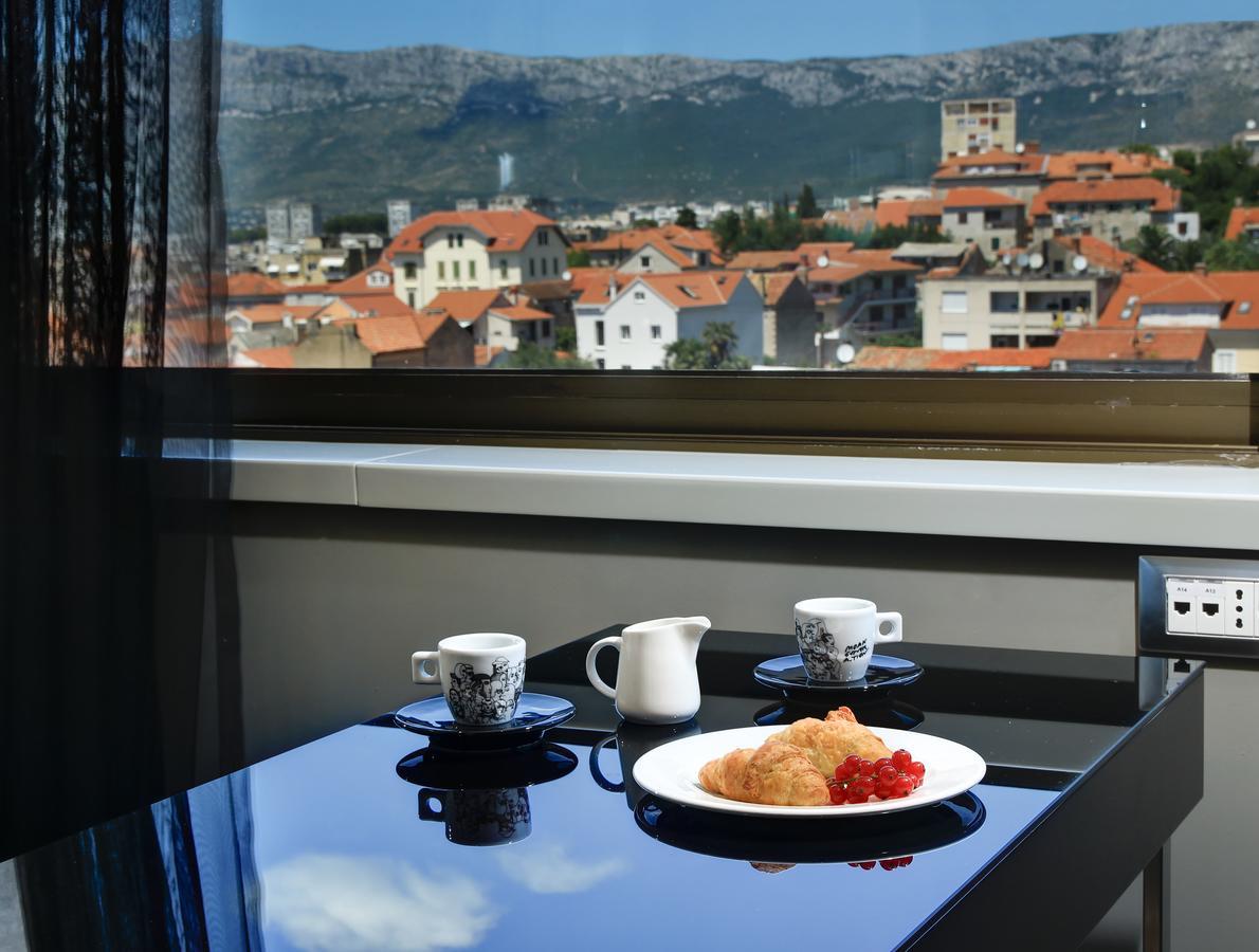 krevet i doručak The View Luxury 4*