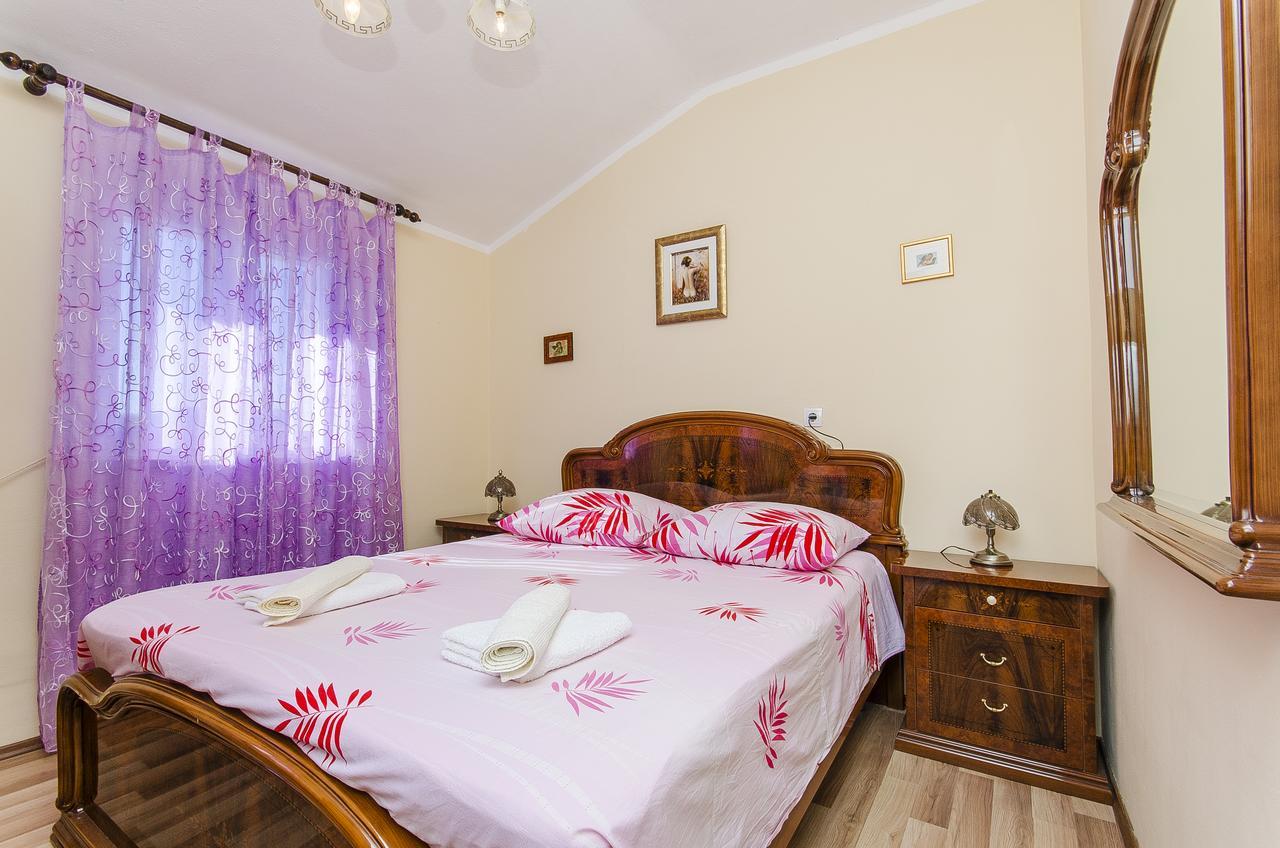 Apartment Sunny Split
