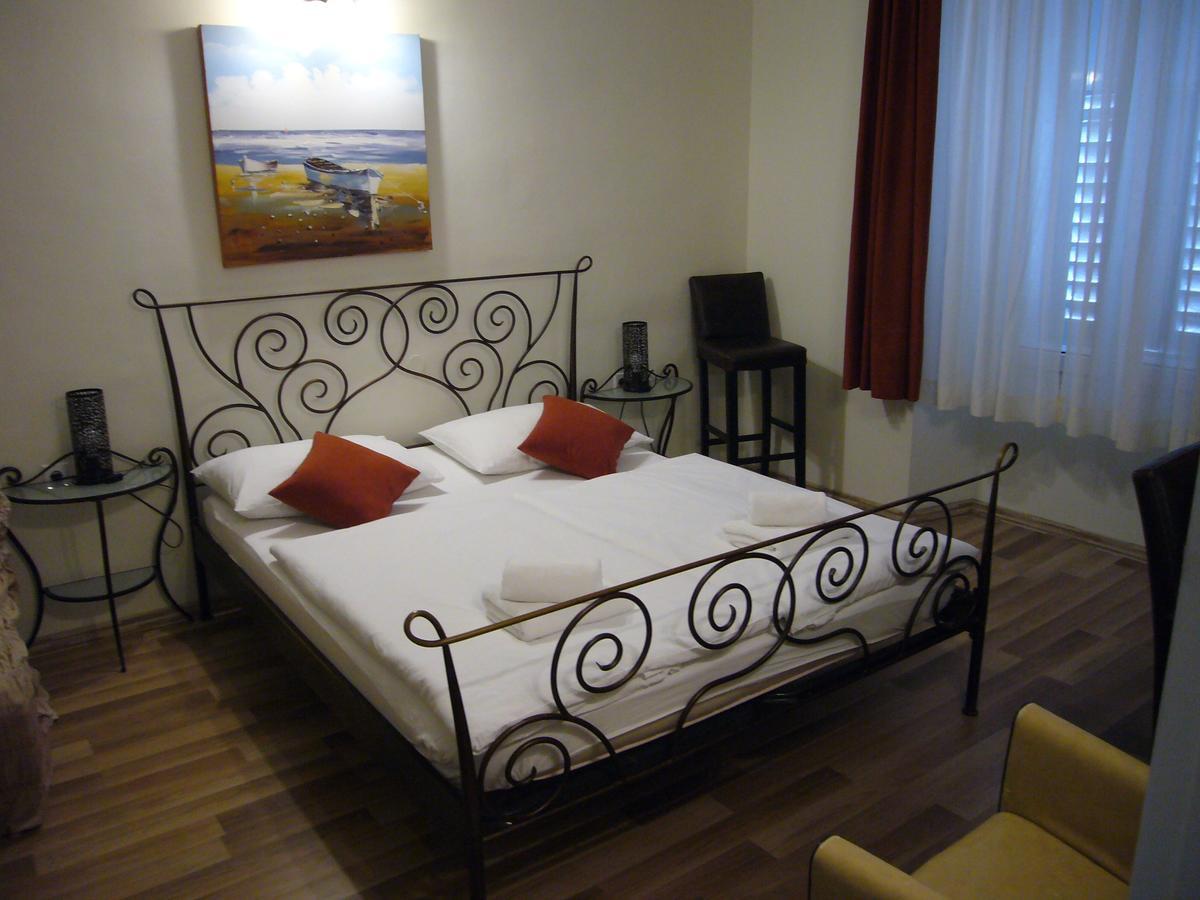 Palace Heritage Apartment *