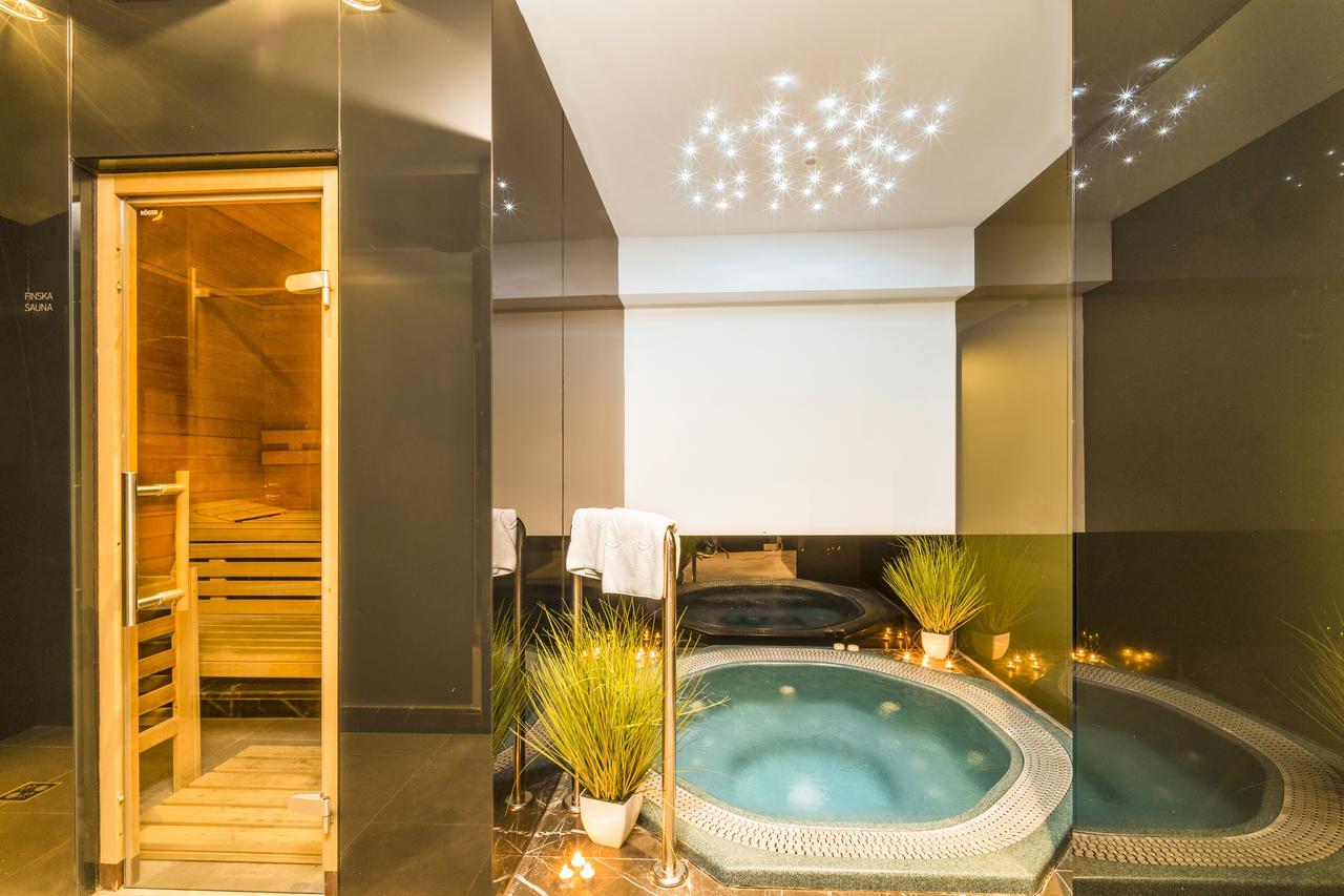 Oasis Life Acomodação com café da manhã  4*