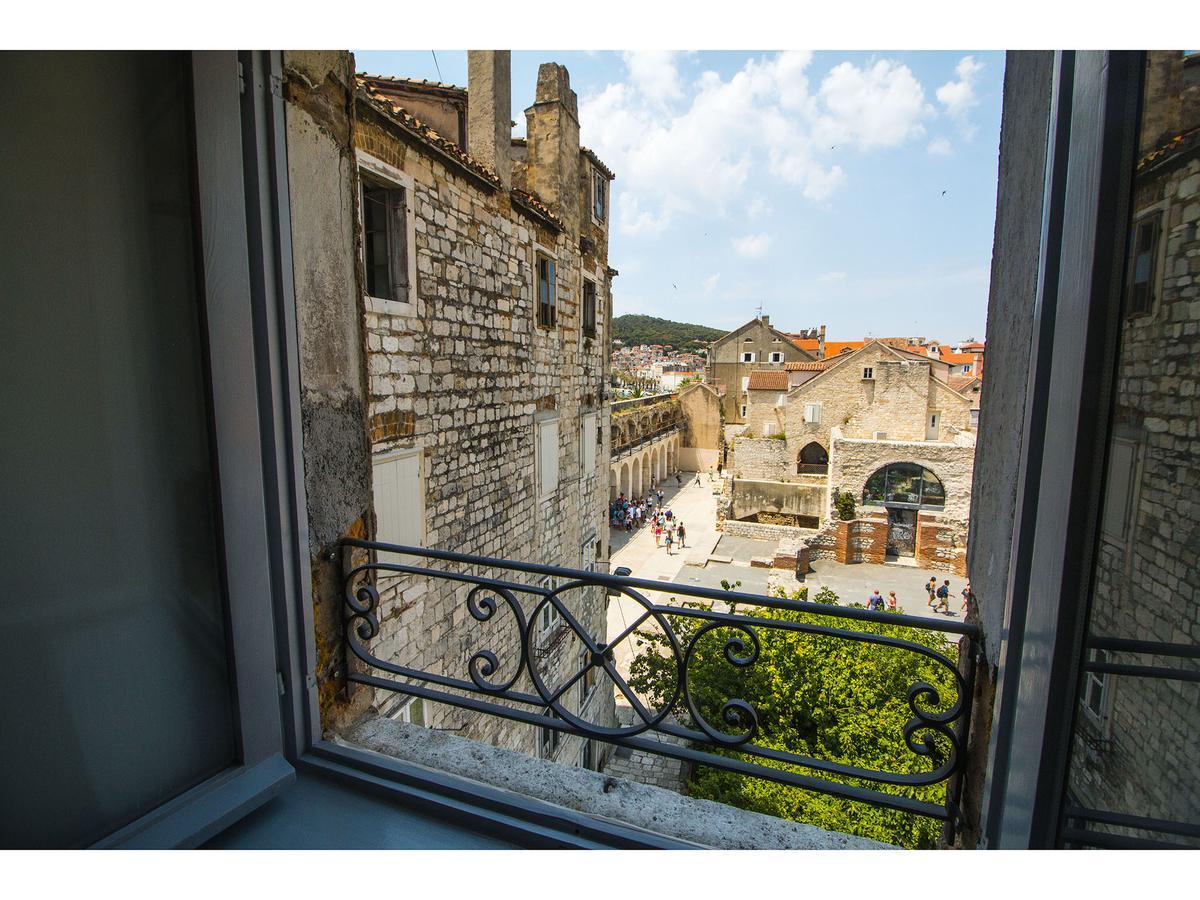 Palace Tower View 4*