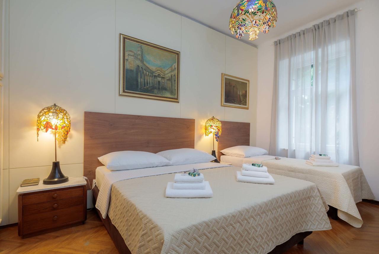 Plr-royal Luxury Apartamento *