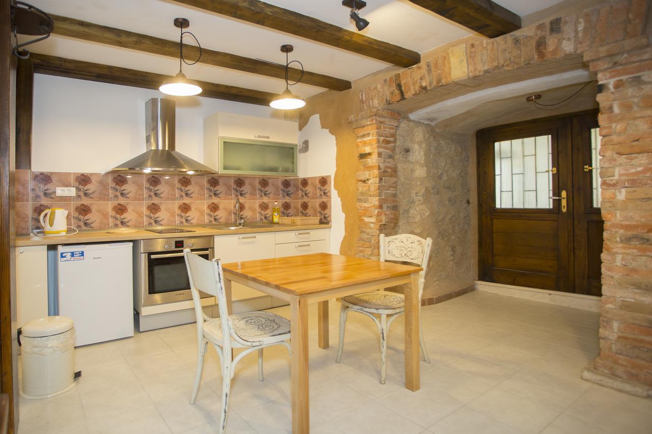 Dalmatian House 3* Split