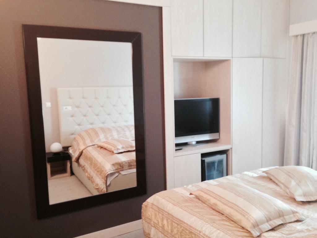 Hotel Consul