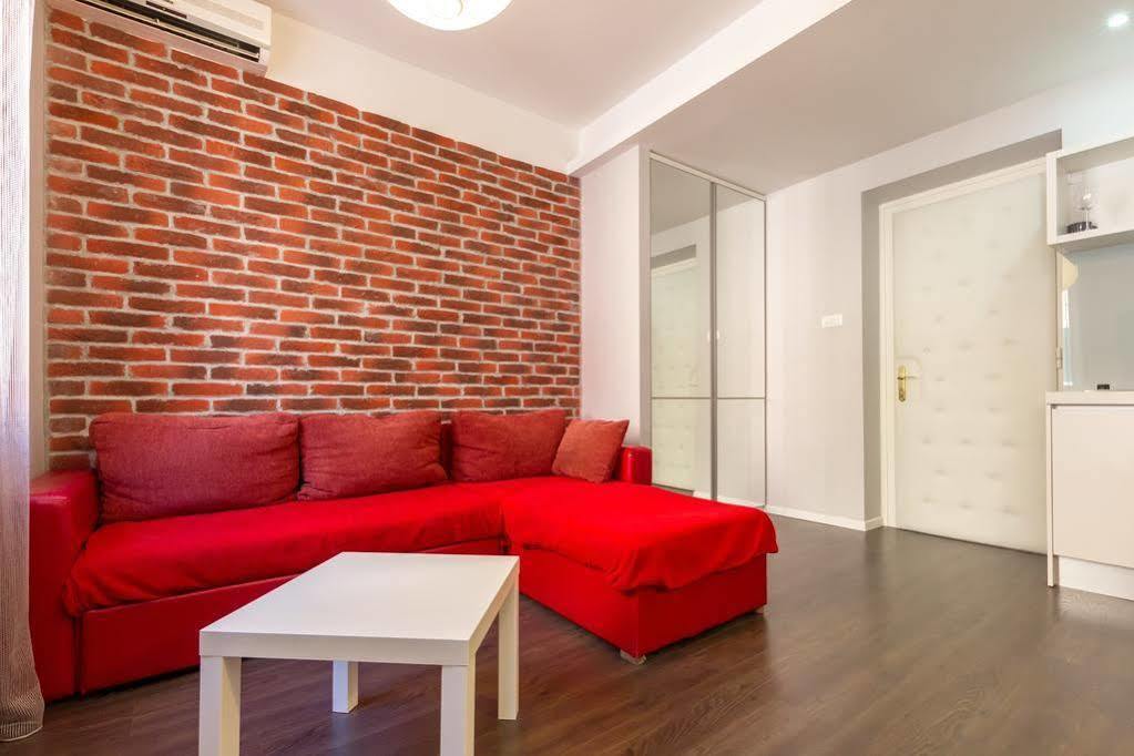 Aspalathos Bed & Breakfast 3*