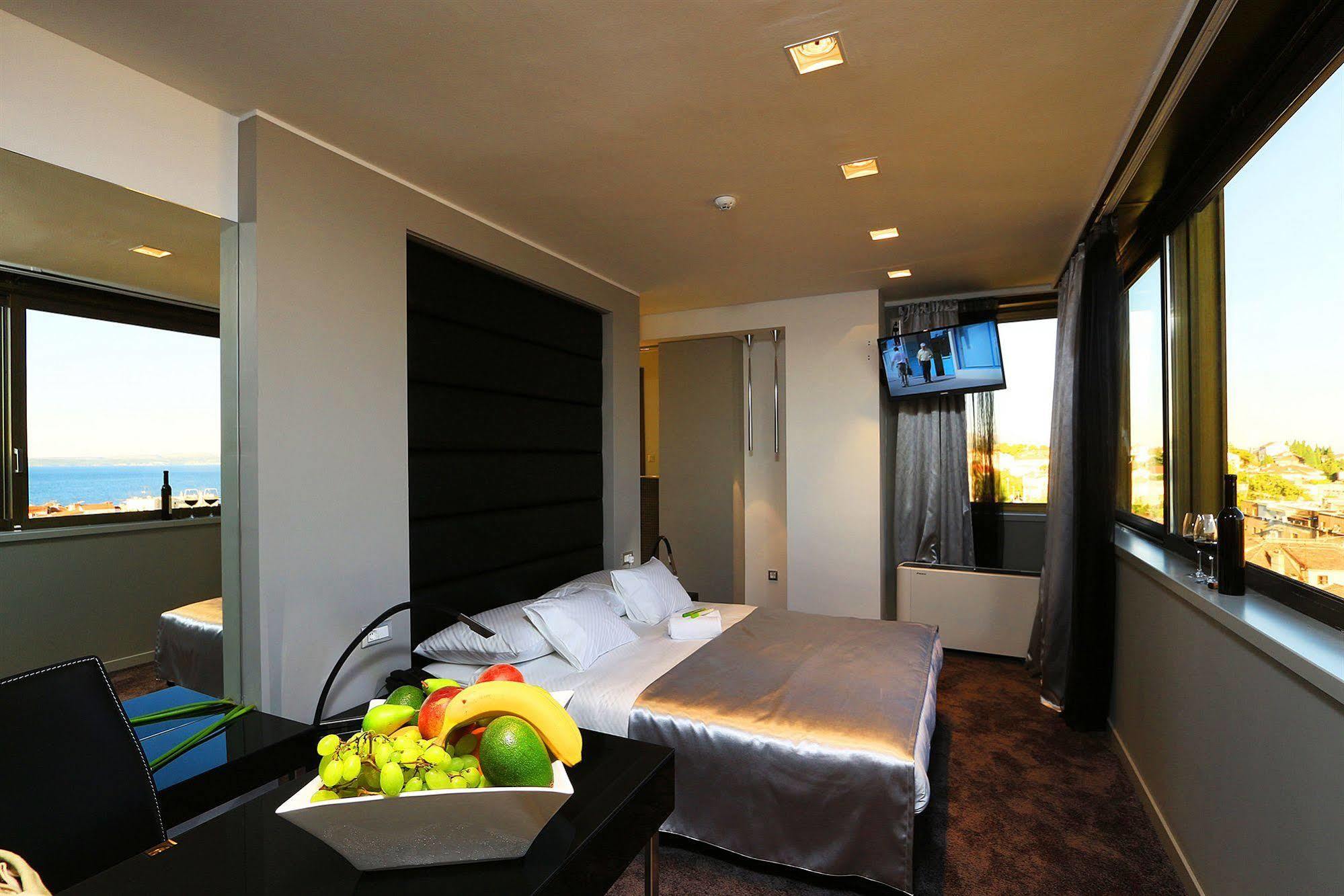 The View Luxury 4* Split