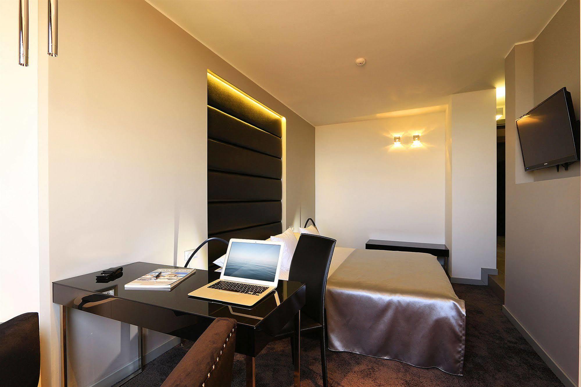 krevet i doručak The View Luxury