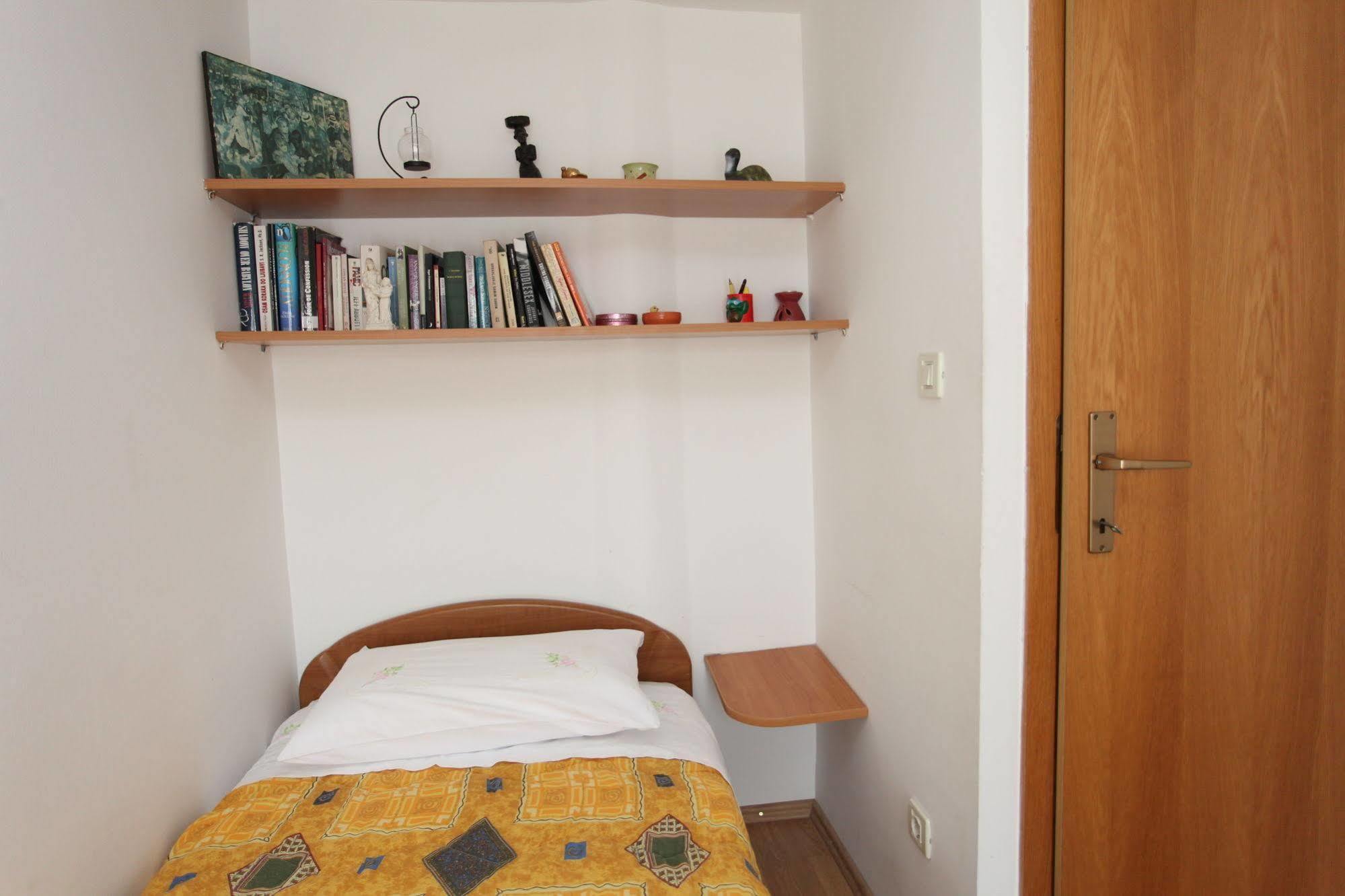 Peric Apartment *