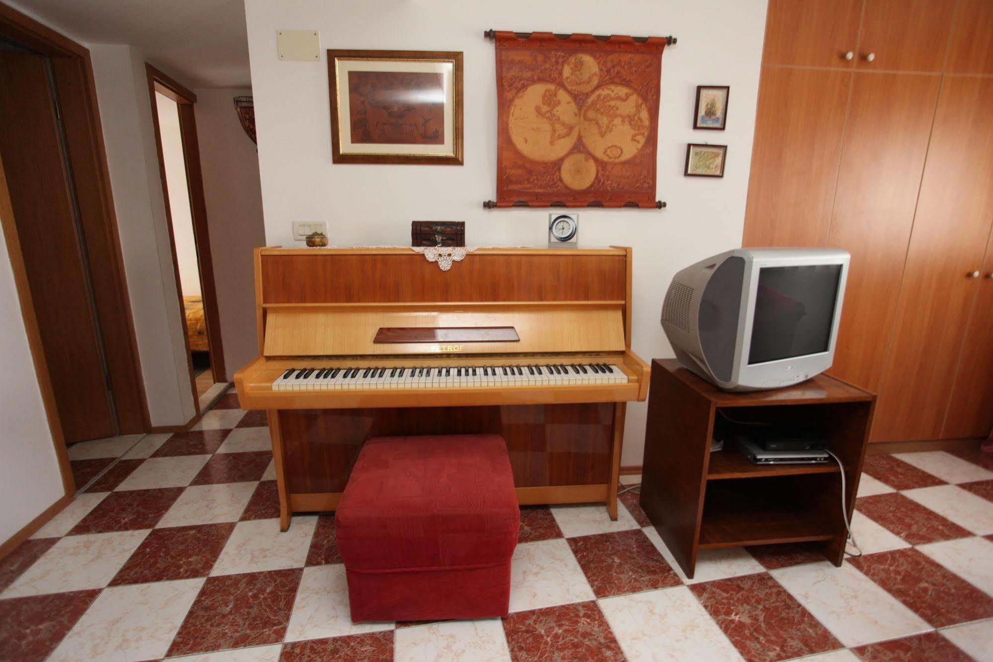 Peric Apartment
